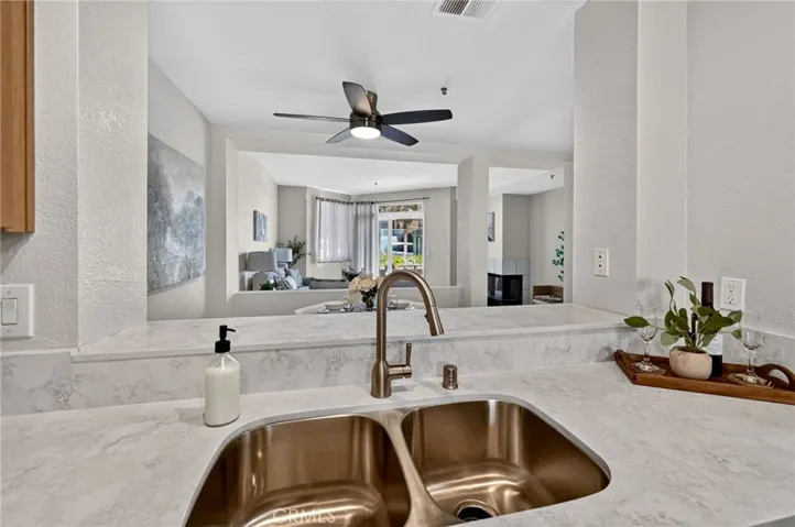 New large stainless steel sink & faucet in the   kitchen