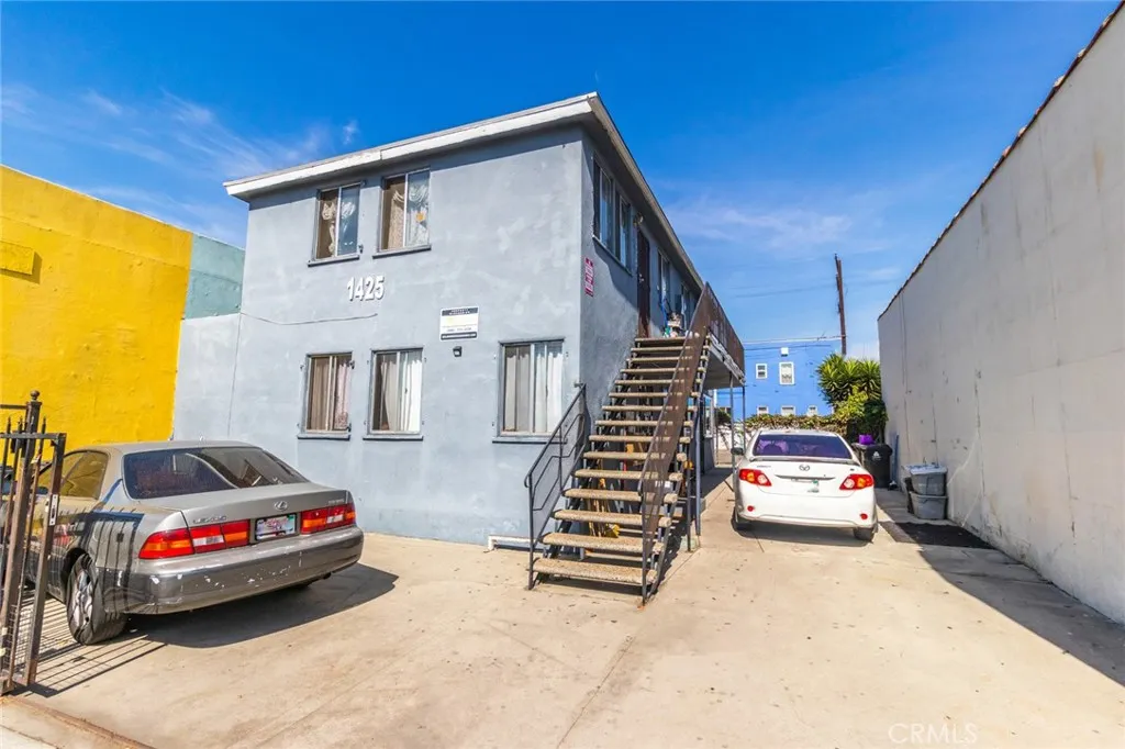 1425 W Jefferson, Los Angeles, California 90007 — photo 5