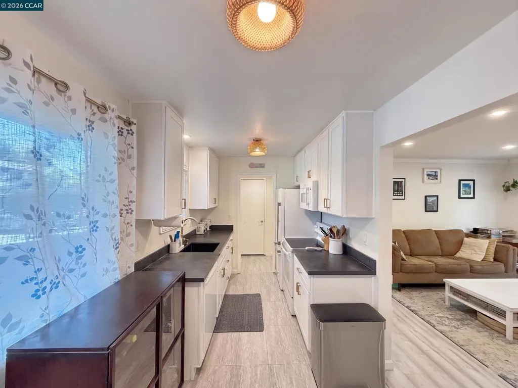 2548 Jones Rd 10, Walnut Creek, California 94597 — photo 5