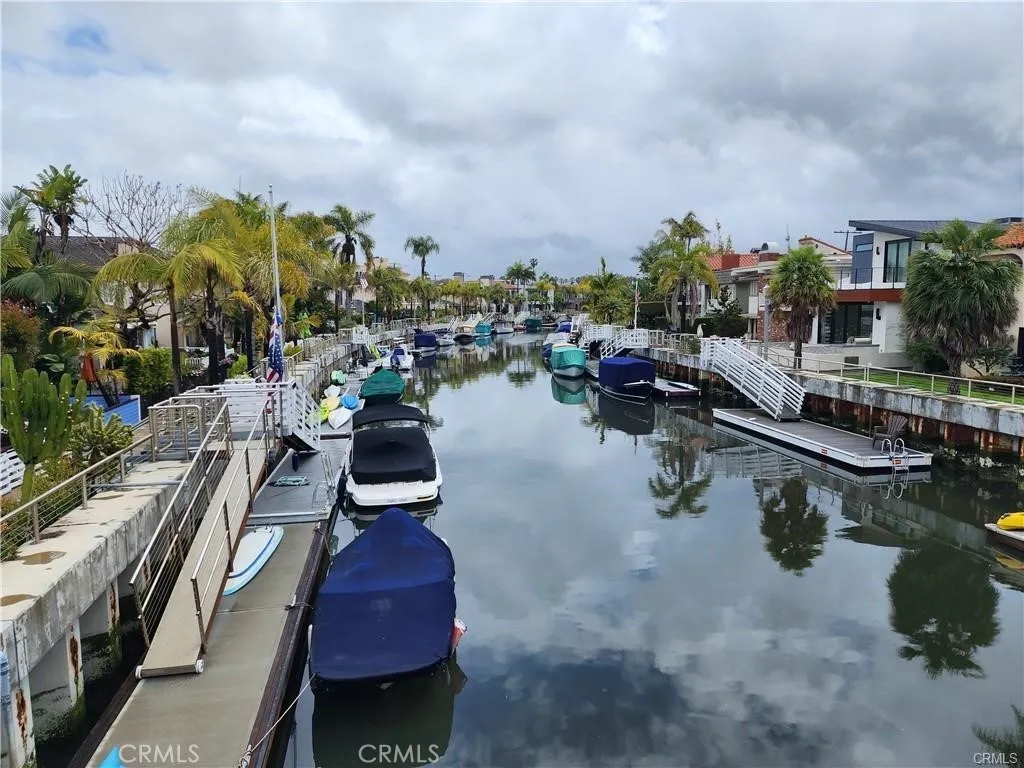Neighborhood Canals