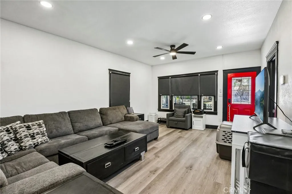 1127 W 5th, Santa Ana, California 92703 — photo 5