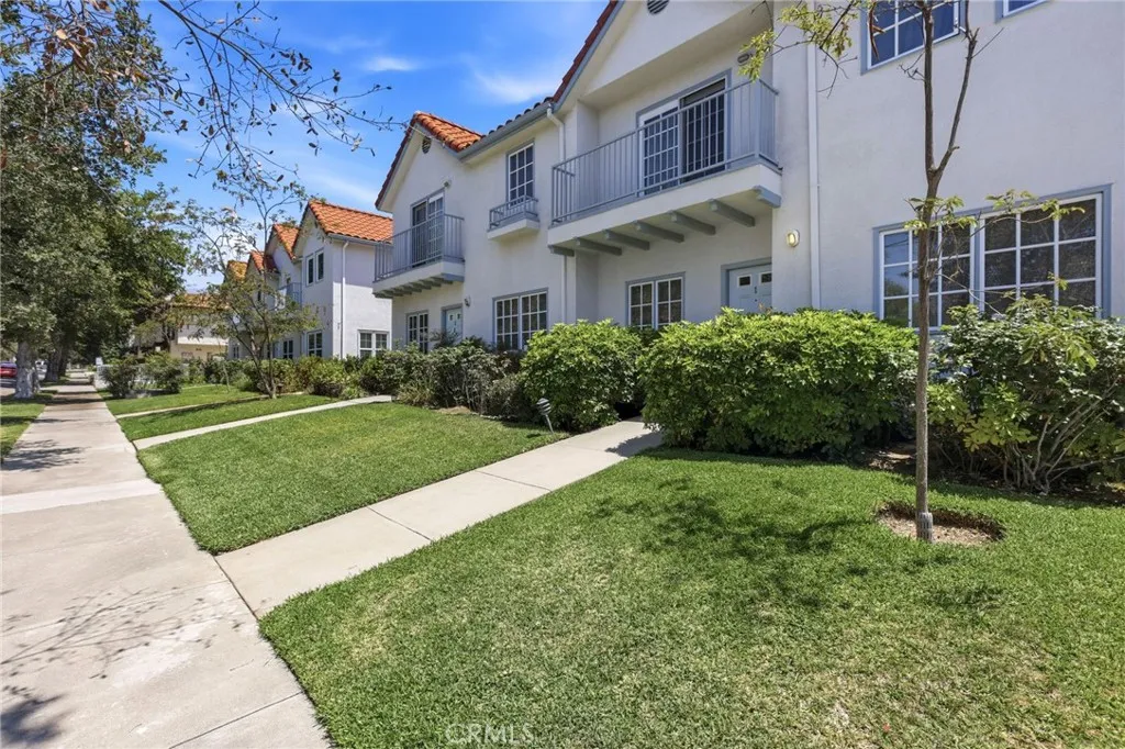 42 N Michigan 7, Pasadena, California 91106 — photo 4