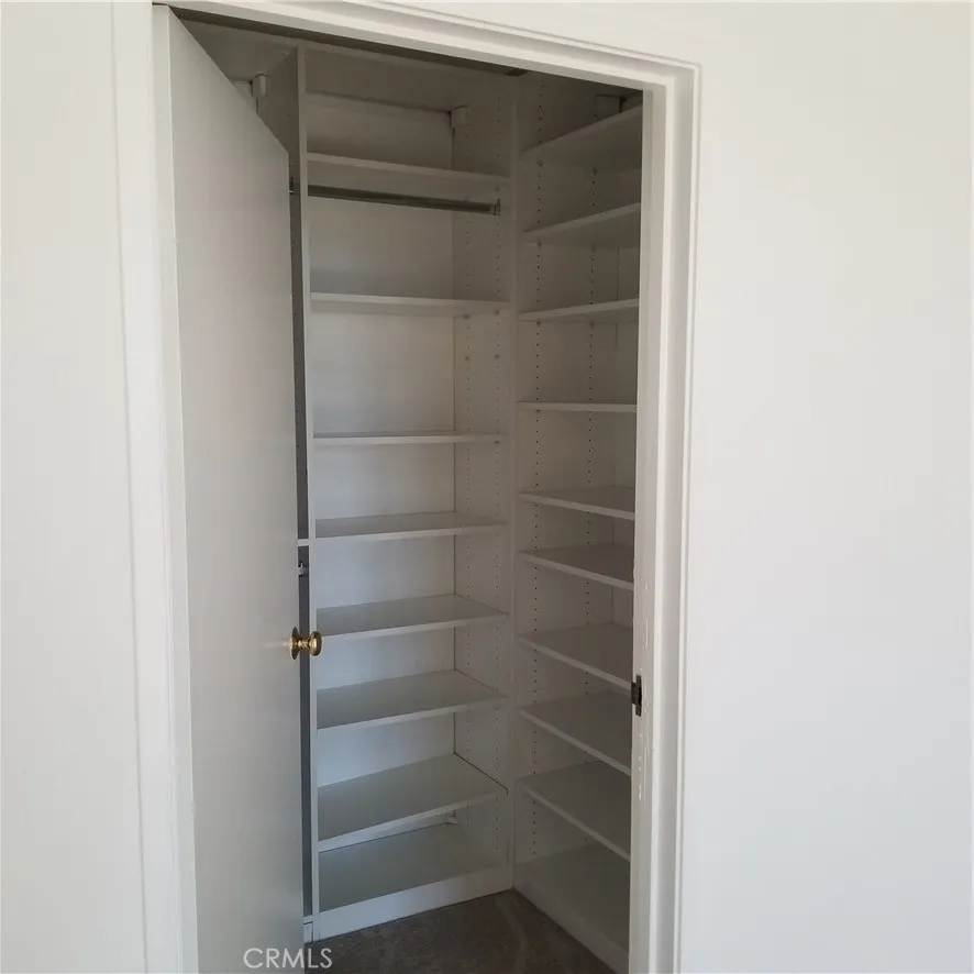 Walk in closet