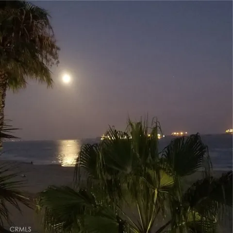 Full moon from the pool deck