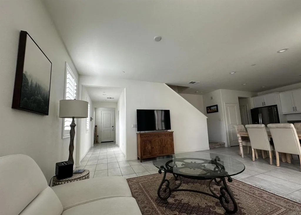 13842 Farmhouse Ave, Chino, California 91710 — photo 5