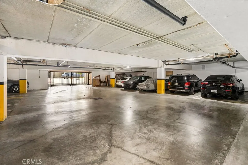 Garage Parking Garage Parking