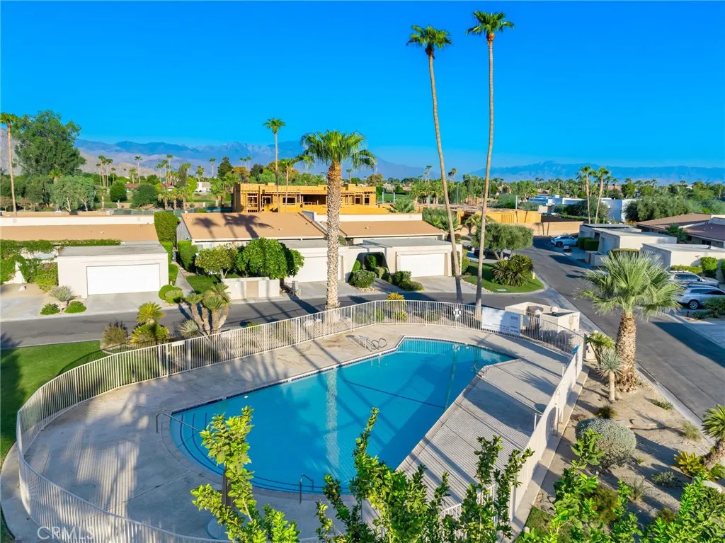 80071 Palm Cir