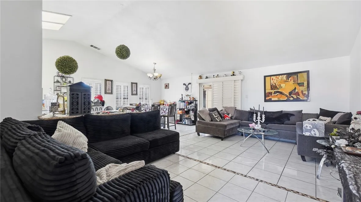 10727 Pershing, Adelanto, California 92301 — photo 4