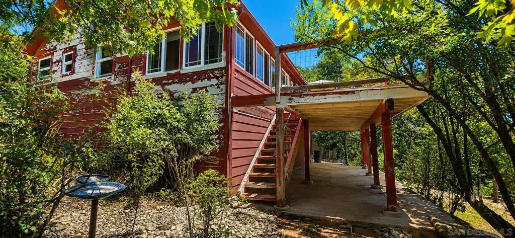 https://zimg.paragon.ice.com/ParagonImages/Property/PA/SDMLS/260019063/20/120/90/50ed418828abe848110a29348364606b/3/6455d1eeacbf71055e85acb16b044e57/260019063-99405098-4cca-4cc7-9281-e01a25745dcd.JPG