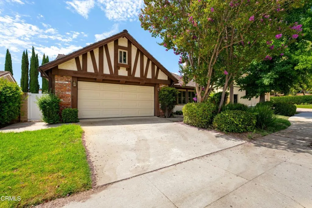 5828 Sunny Vista Avenue, Oak Park, California 91377 — photo 4