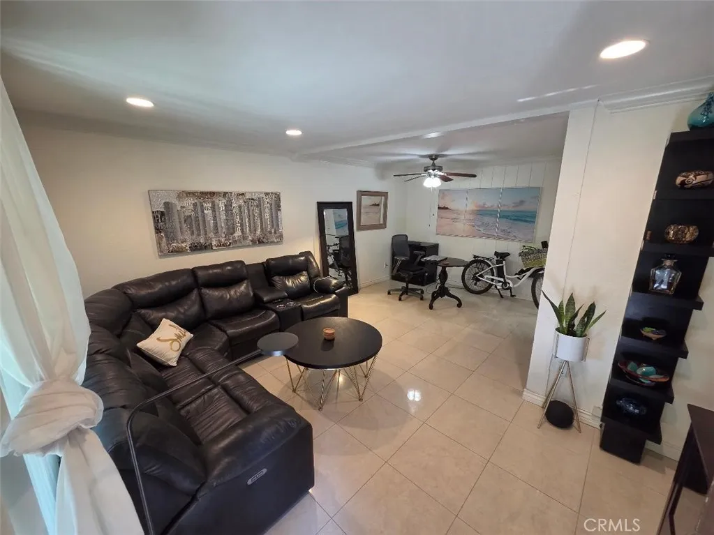 1010 W Macarthur, Santa Ana, California 92707 — photo 4