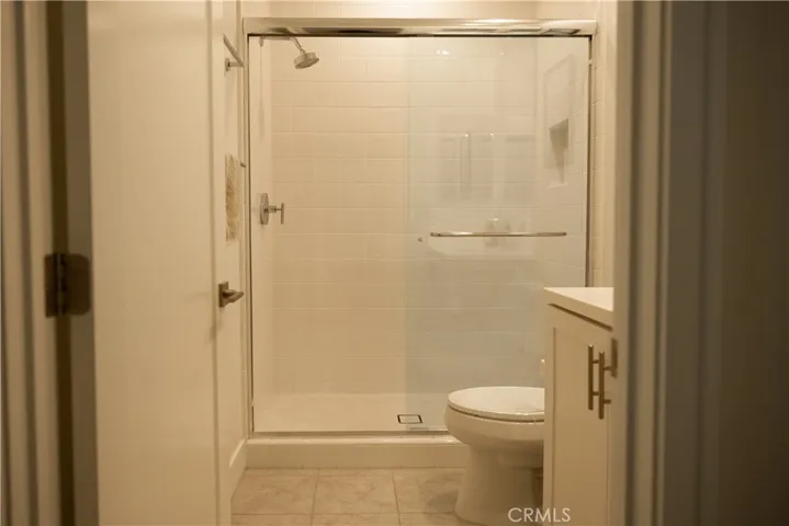 Downstairs Full Bathroom