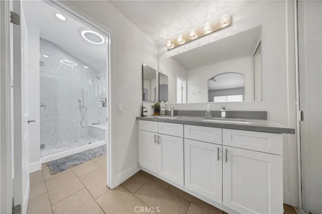 En Suite Bathroom