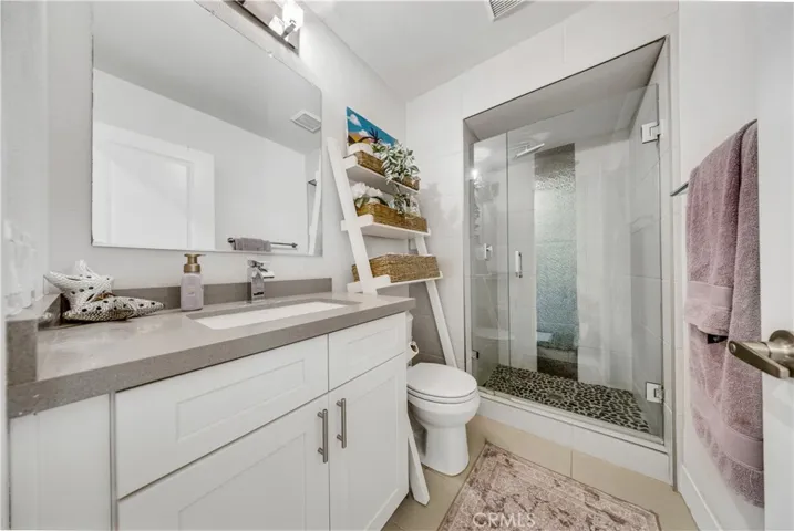 Main Floor Bathroom