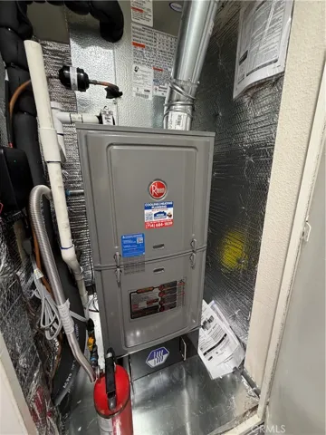 brand new heat/AC