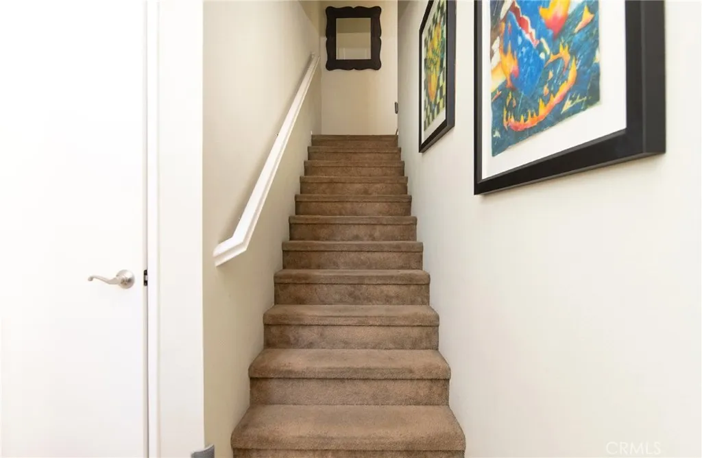Entry Staircase