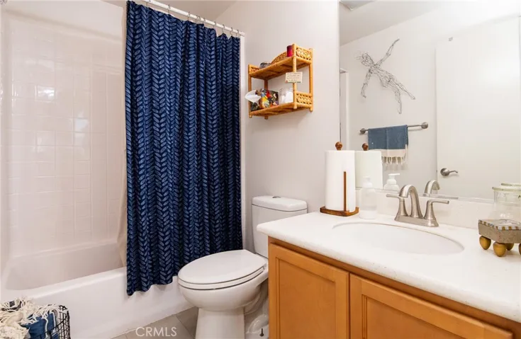 Full Bathroom #2
