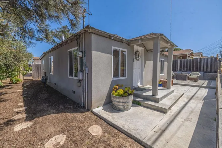 1205 Trinity Avenue, Seaside, California 93955 — photo 5