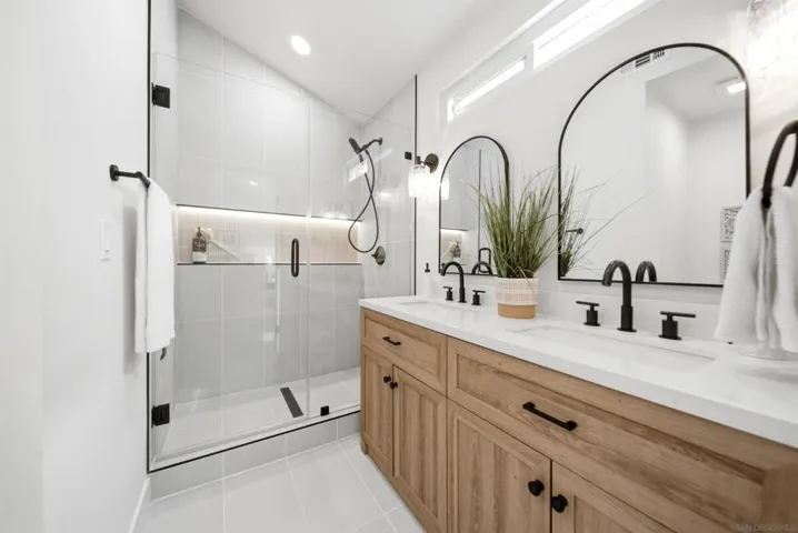 Primary Bath/Spa