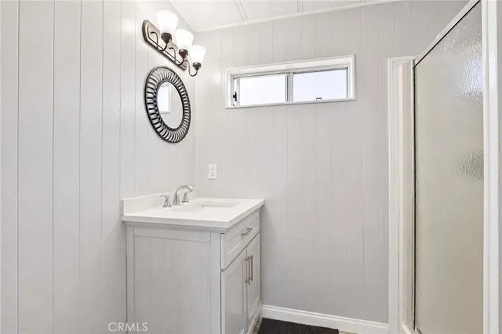 Primary bath.