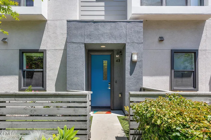 3943 Eagle Rock Blvd #43 002-mls