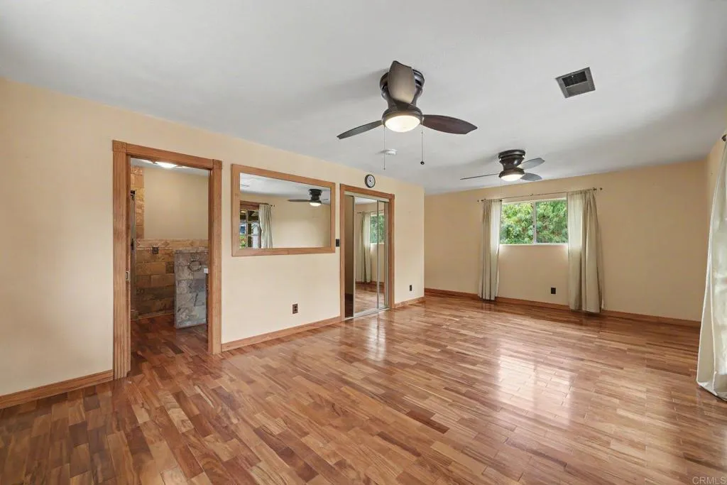 Primary suite
