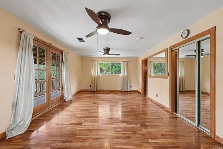 Primary suite