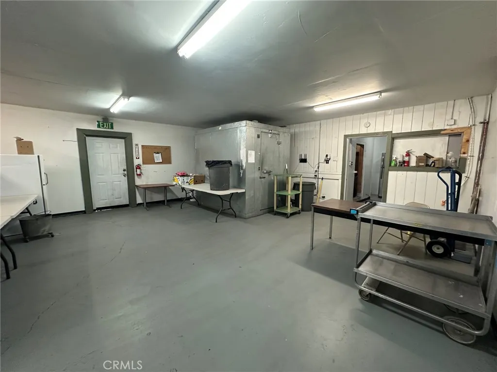 2410 Armory, Barstow, California 92311 — photo 4