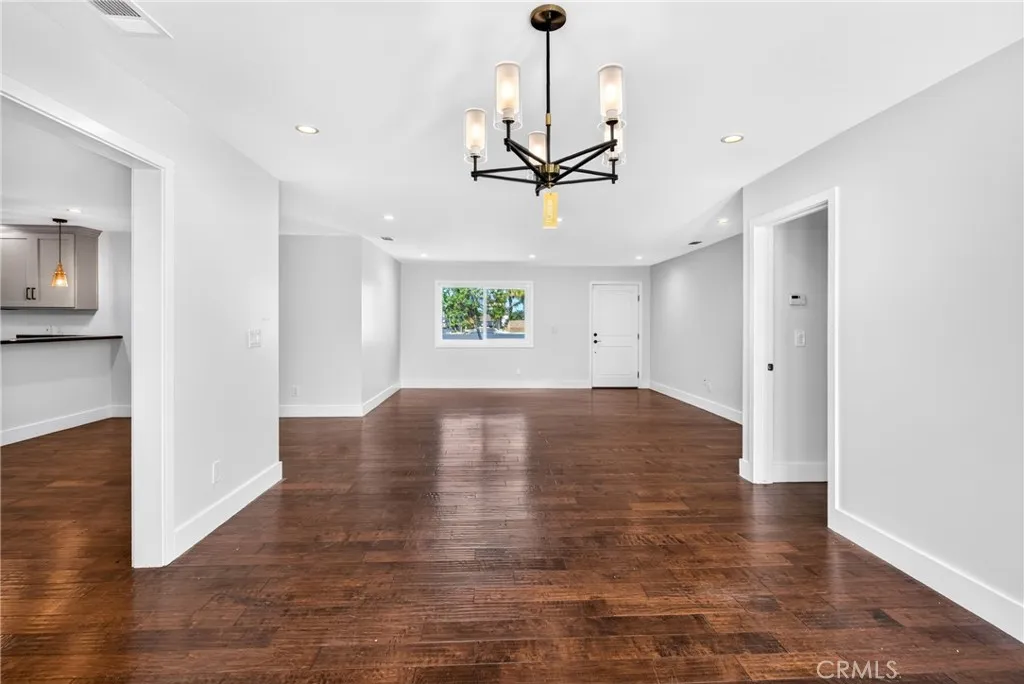 19352 Brookhurst, Huntington Beach, California 92646 — photo 4