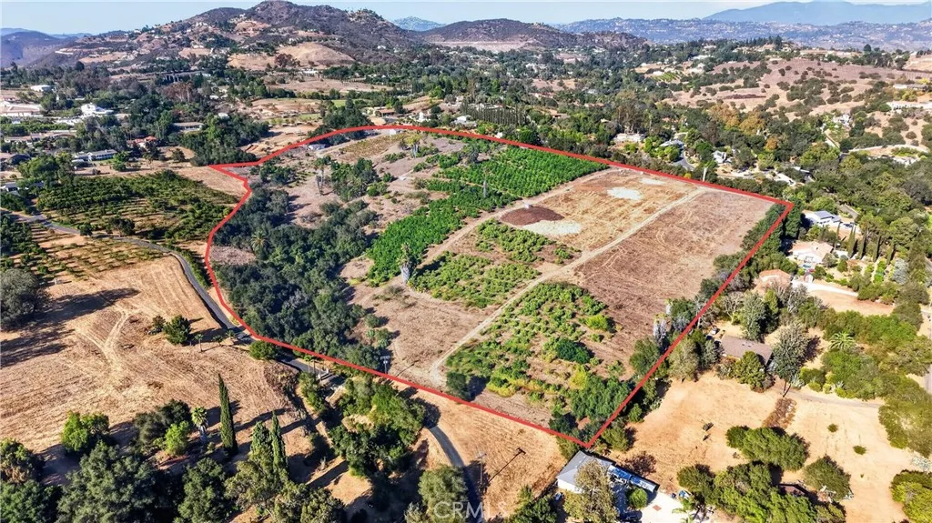 ENTIRE 30  ACRES   (2  PARCELS  SELLING  SEPARTELY) OR TOGETHER  FOR  A BULK  PURCHASE DEAL!