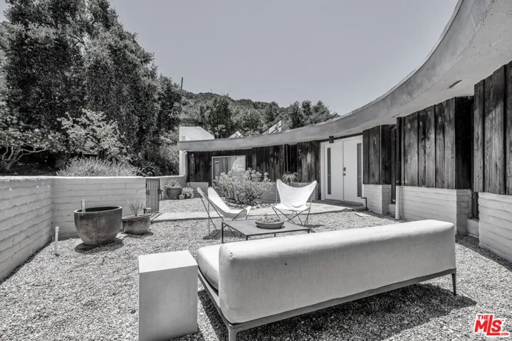 25202 Piuma Road, Calabasas, California 91302 — photo 4