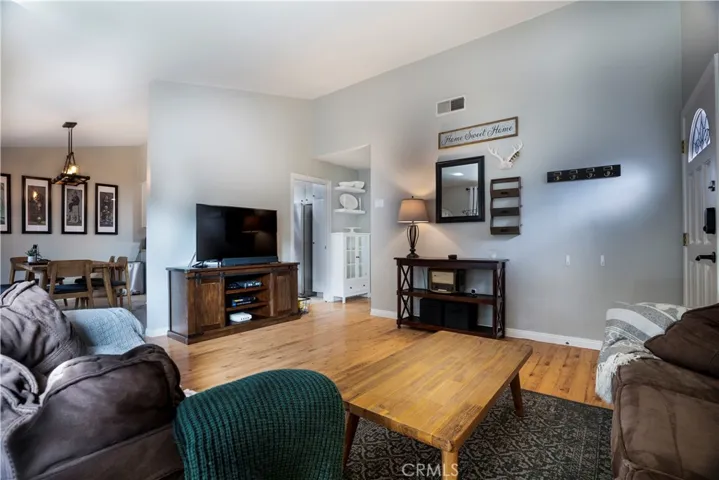 28291 Bockdale Ave., Canyon Country, California 91387 — photo 4