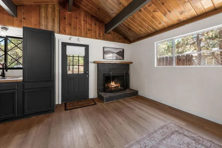 712 San Bernardino Avenue, Sugarloaf, California 92386 — photo 4