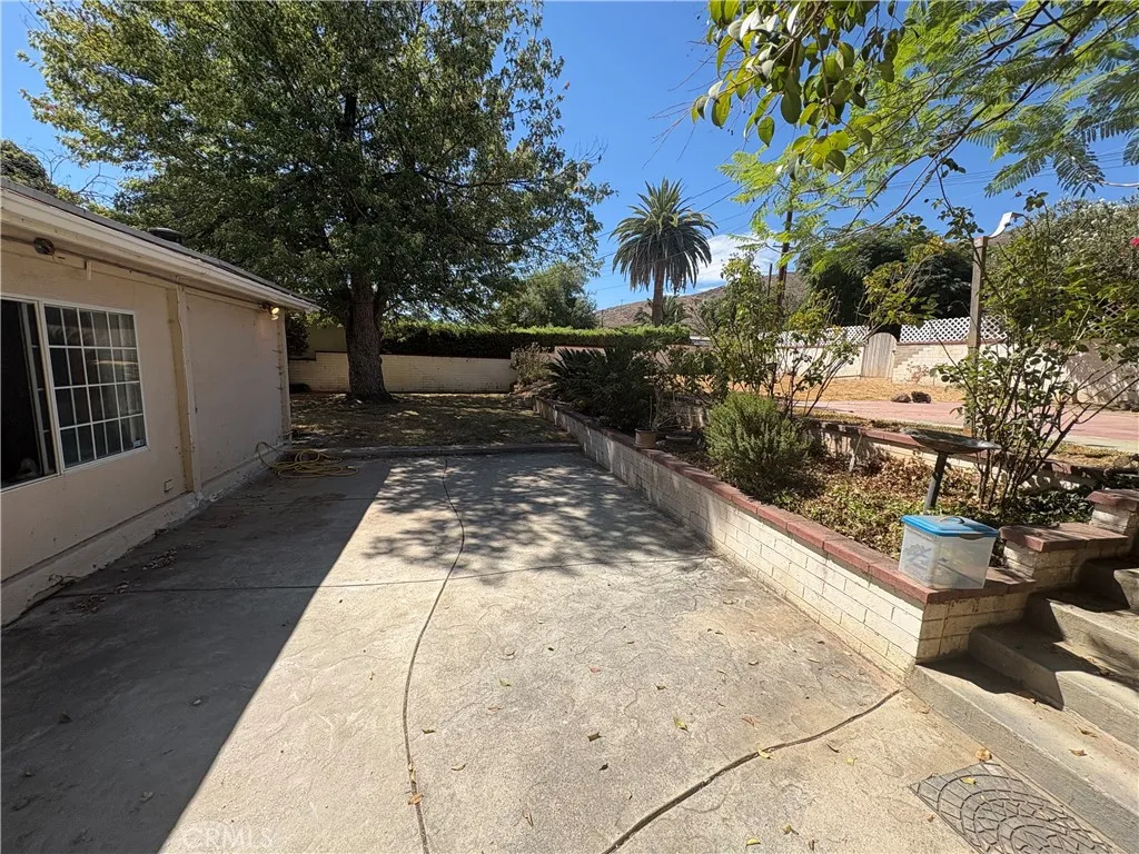 1220 W Marshall, San Bernardino, California 92405 — photo 4