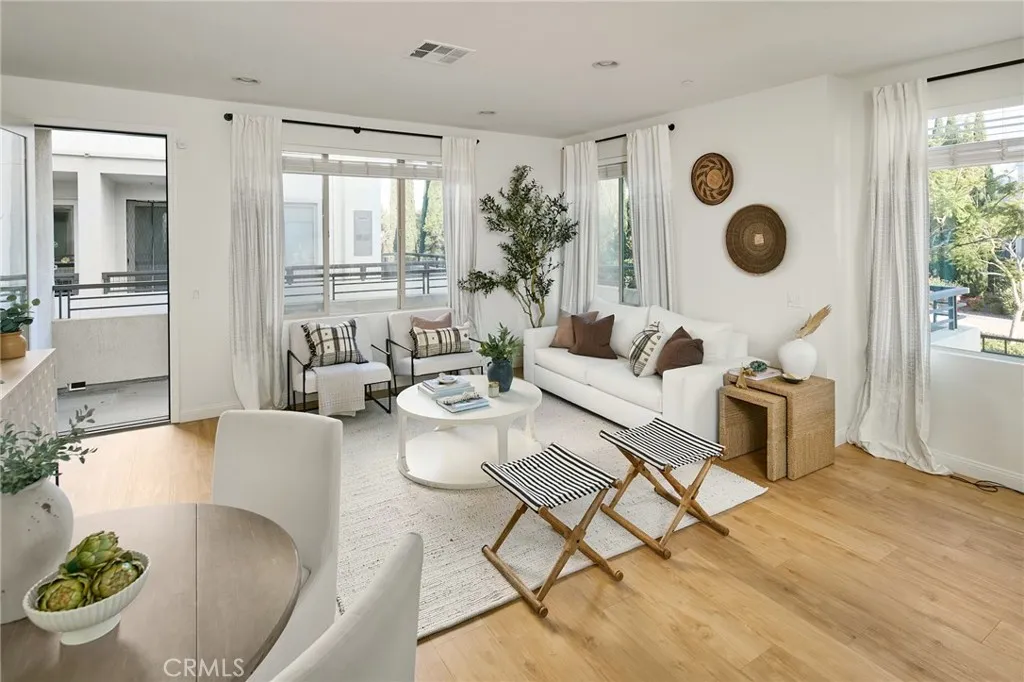 5552 Coral 108, Hawthorne, California 90250 — photo 5