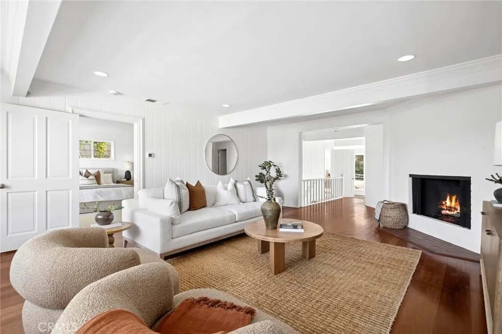 608 Saint James Place, Newport Beach, California 92663 — photo 5