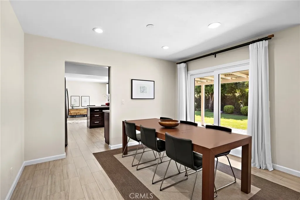 916 E Jonquil, Santa Ana, California 92705 — photo 5