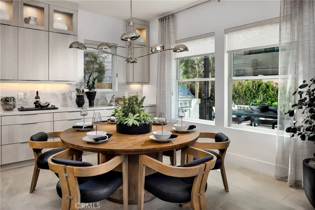 109 Apron, Irvine, California 92618 — photo 5