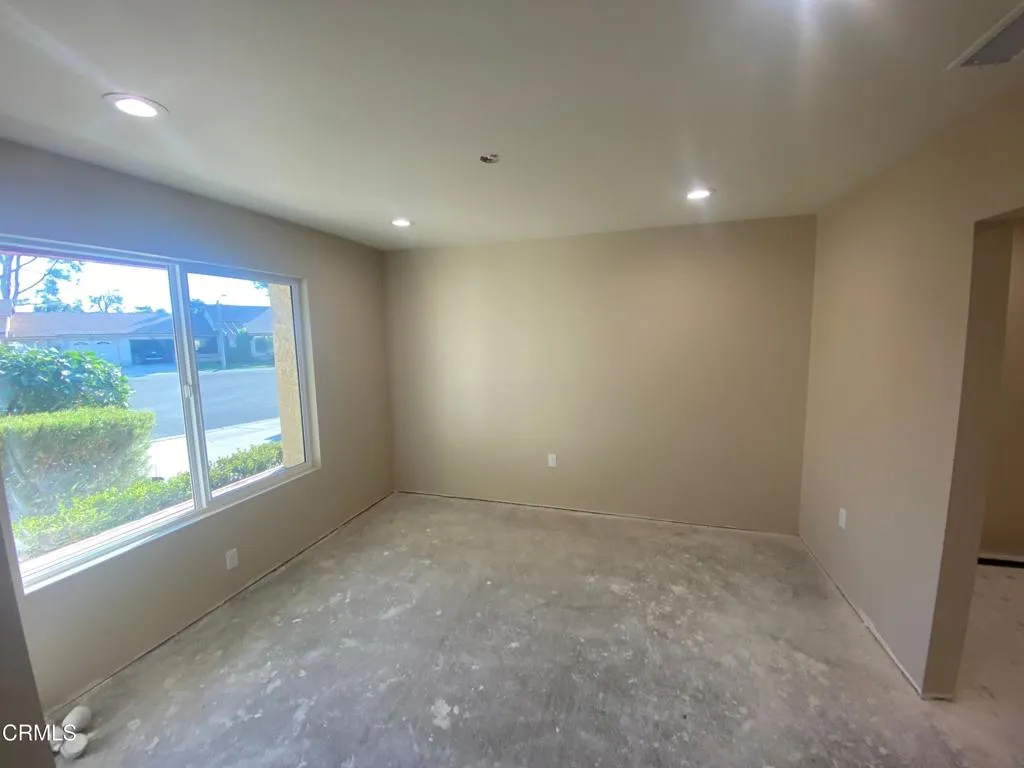 30029 Village 30, Camarillo, California 93012 — photo 5