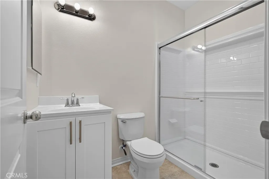 Main Floor Private Bath