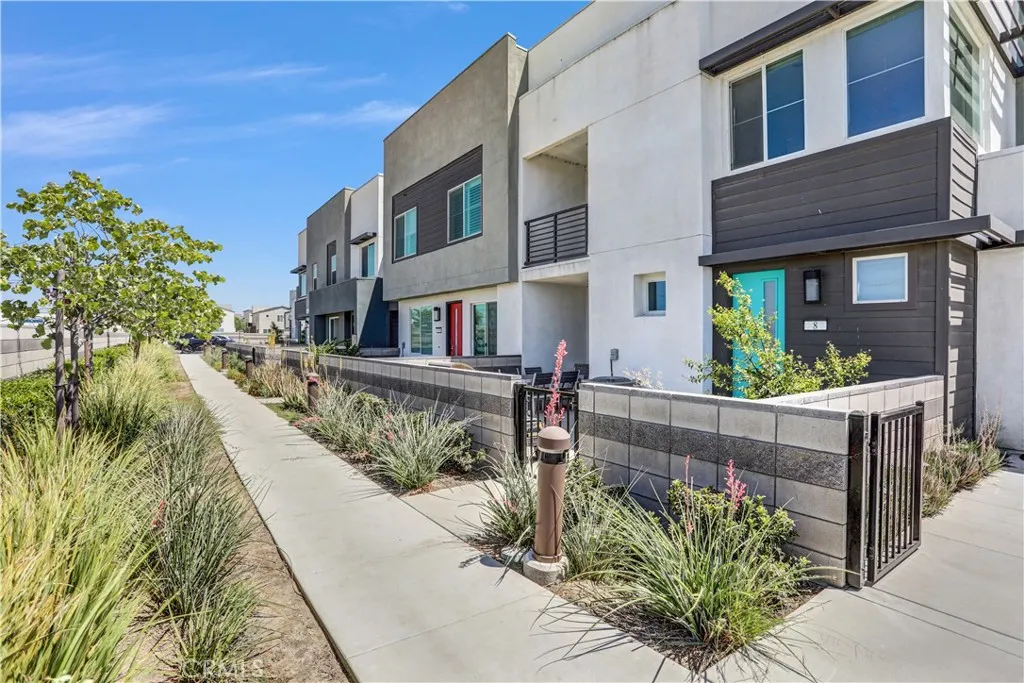 3620 S Allston Paseo 8
