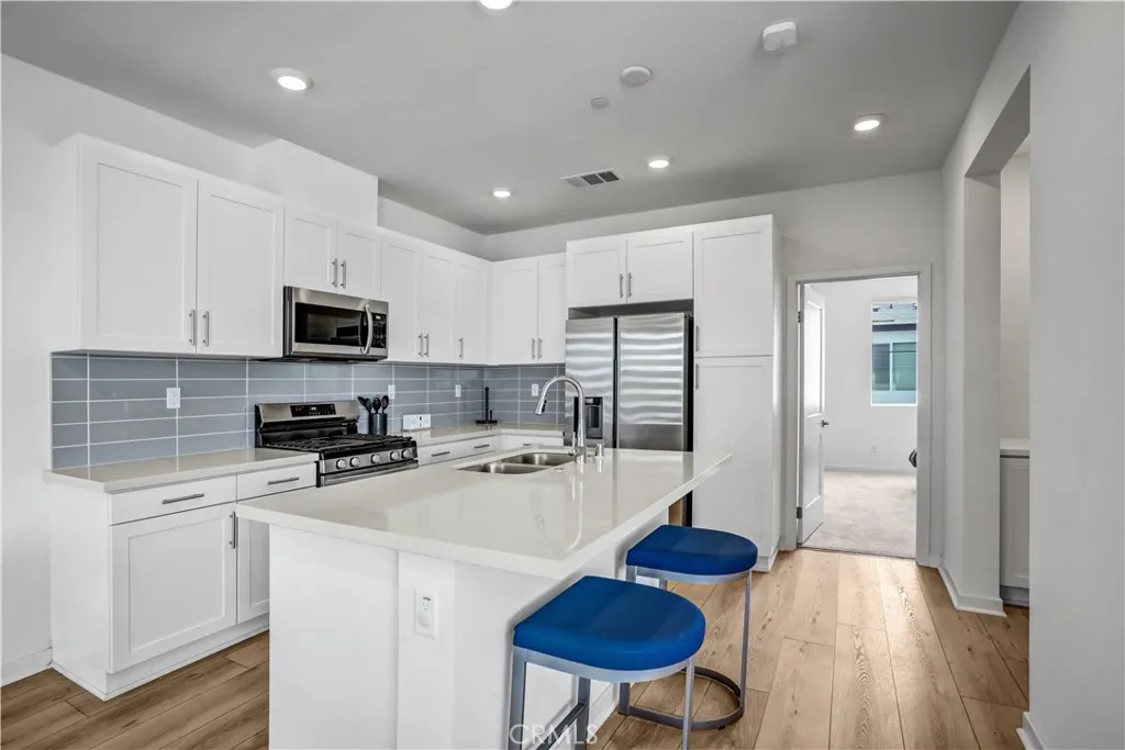 3620 S Allston Paseo 8, Ontario, California 91761 — photo 5
