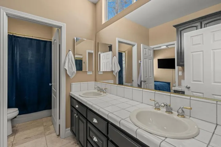 Jack & Jill Bathroom