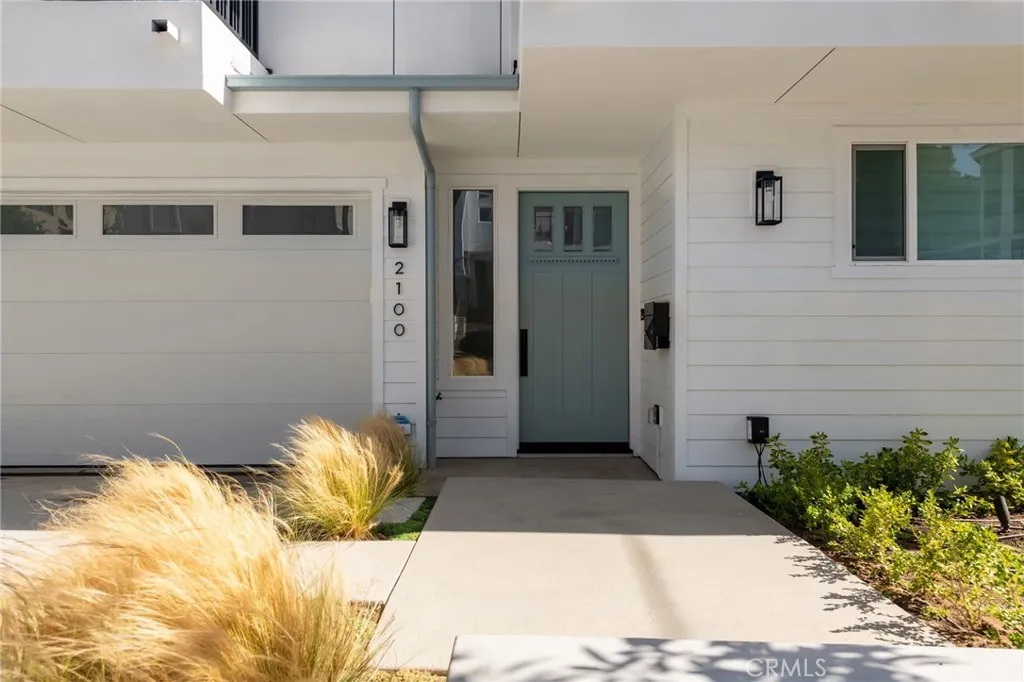 2100 Carnegie Lane, Redondo Beach, California 90278 — photo 4