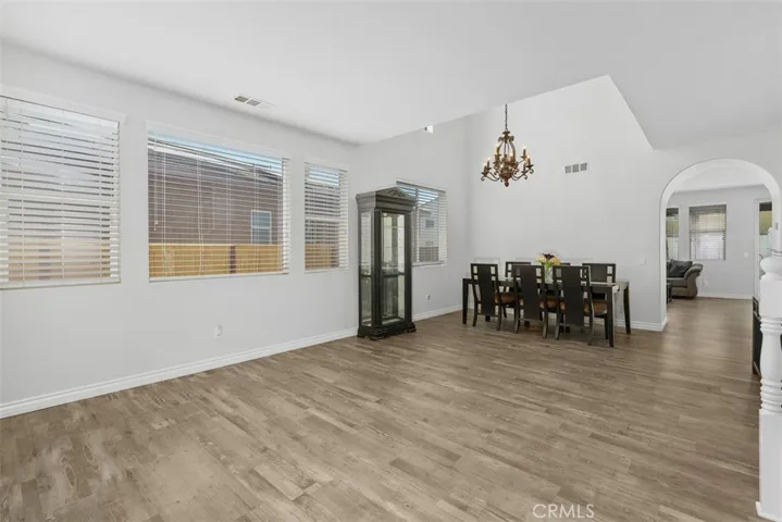 34596 Sourwood, Winchester, California 92596 — photo 4