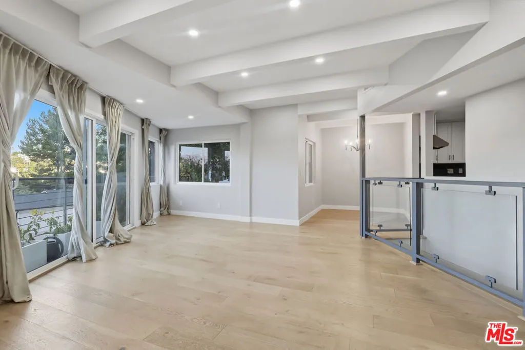 Living room & dining room