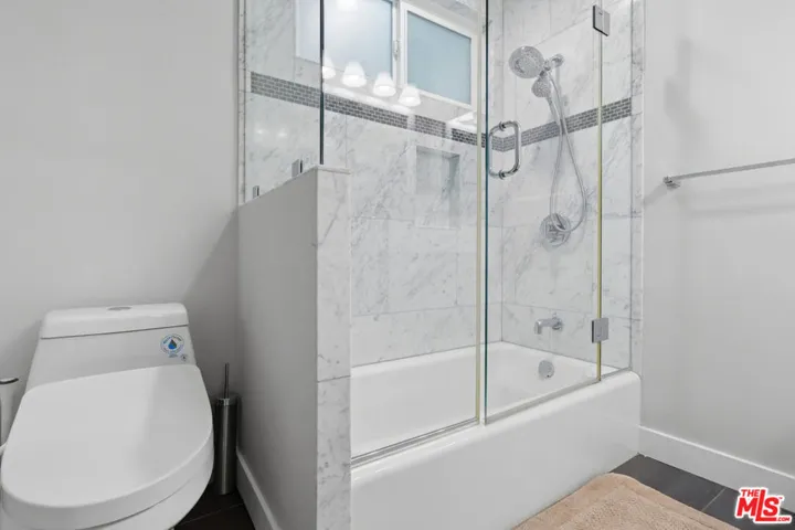 Full bath