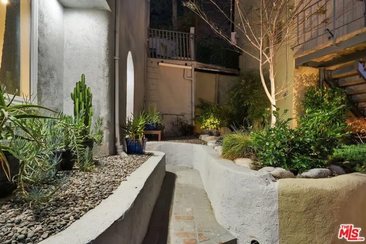 walkway to bonus room