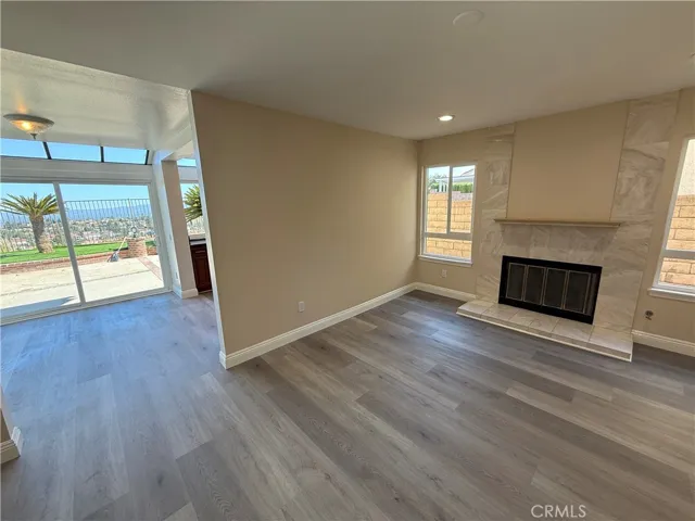 19608 Shadow Glen Circle, Northridge, California 91326 — photo 4