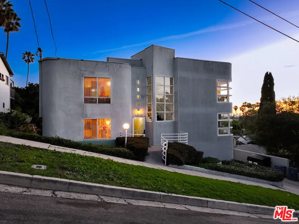 4018 Camero Ave